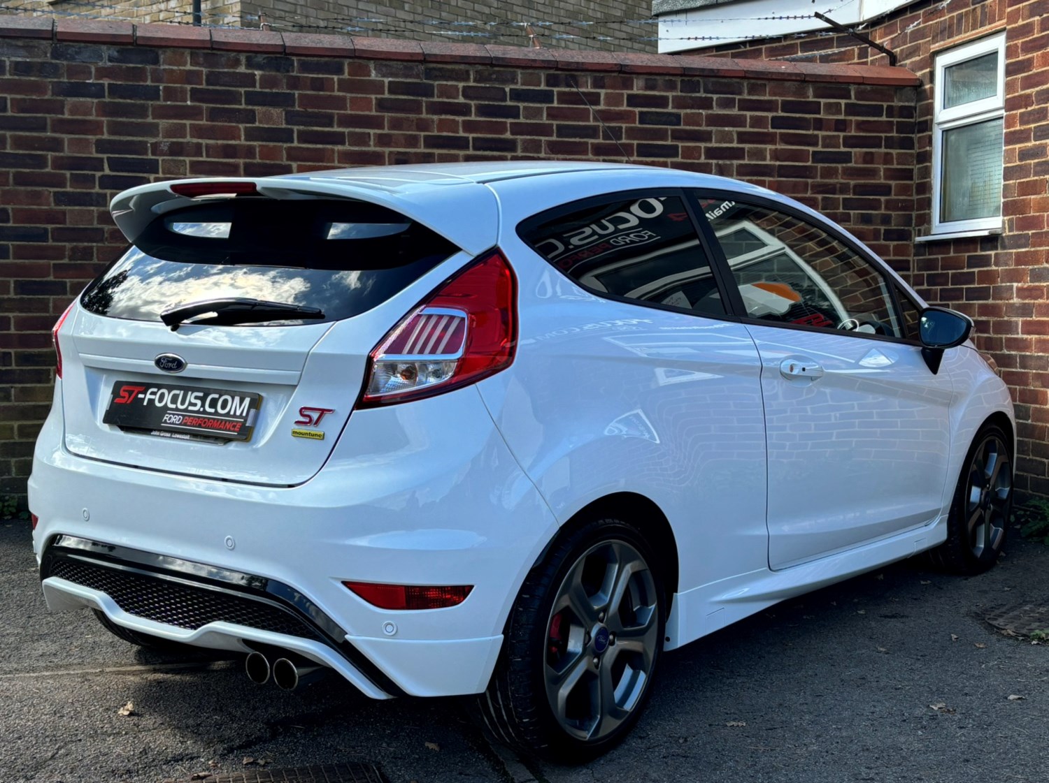 Ford Fiesta Listing Image