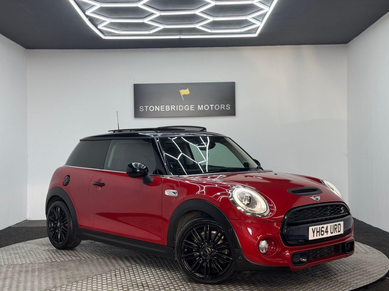 MINI Hatch Listing Image