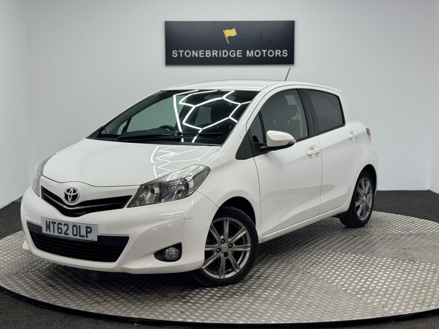 Toyota Yaris Listing Image