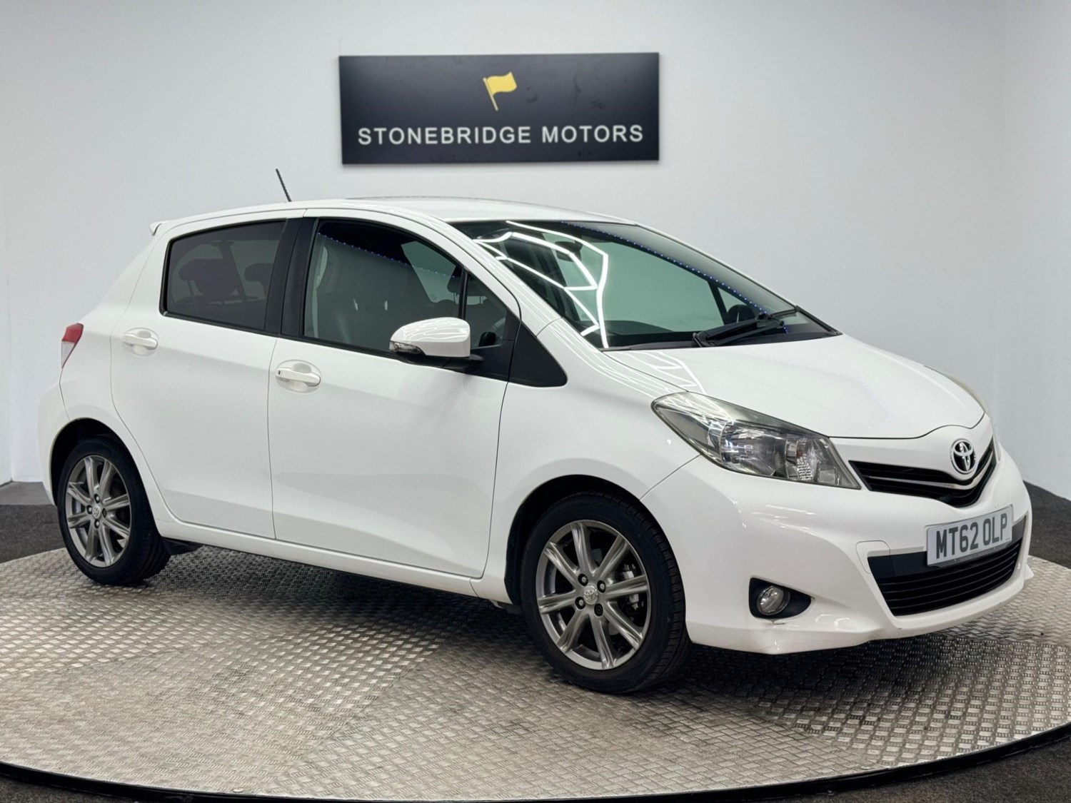 Toyota Yaris Listing Image