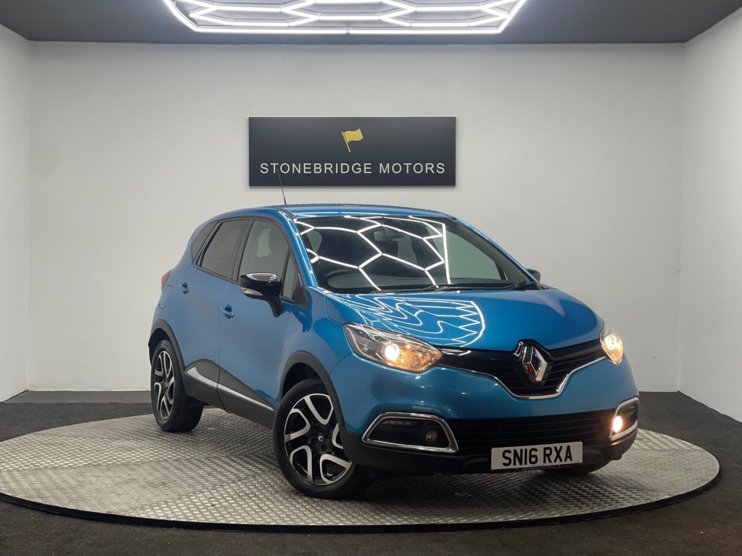 Renault Captur Listing Image