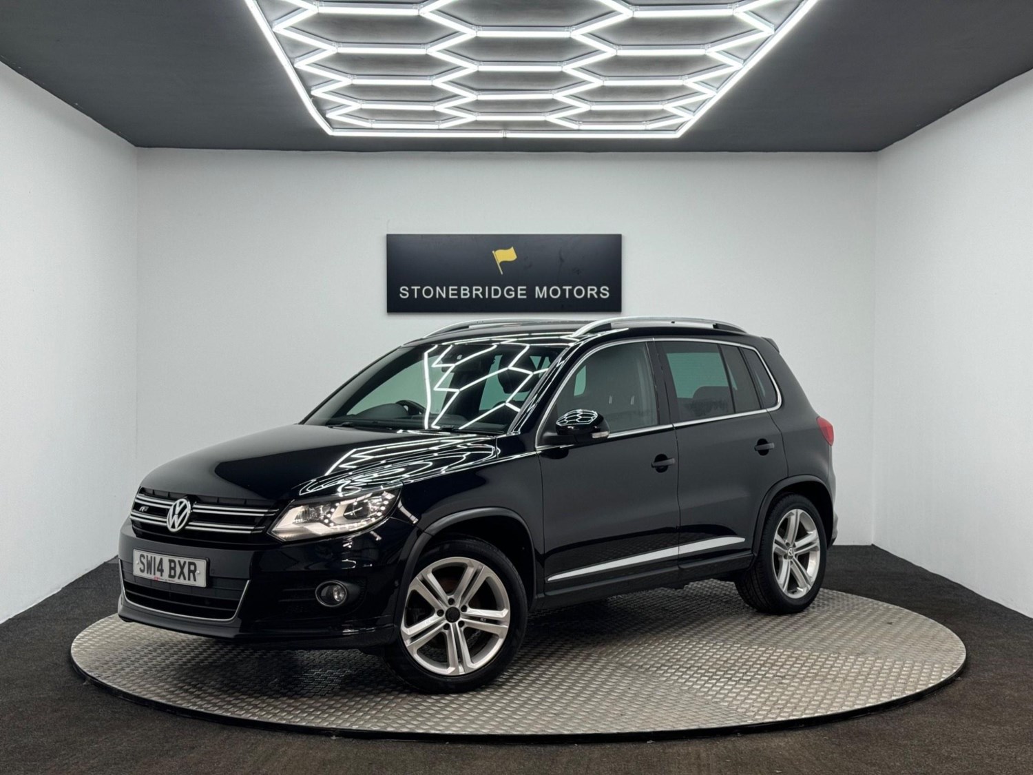 Volkswagen Tiguan Listing Image