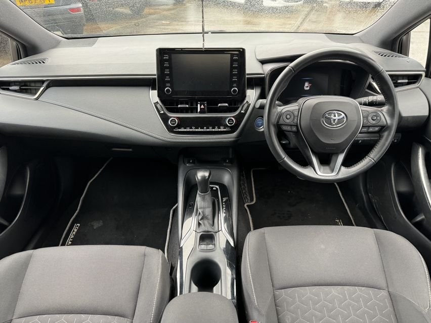 Toyota Corolla Listing Image