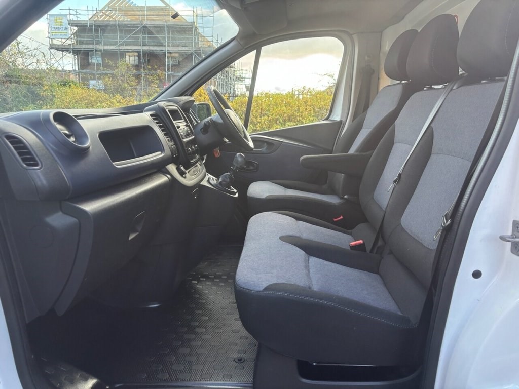 Vauxhall Vivaro Listing Image