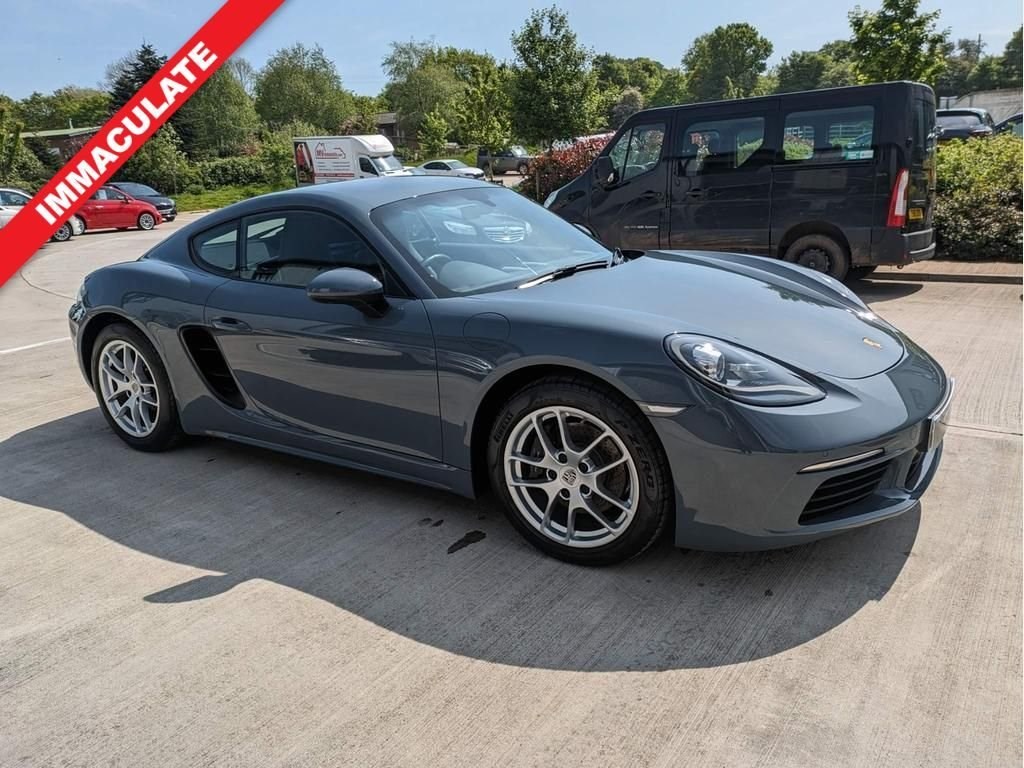 Porsche 718 Cayman Listing Image