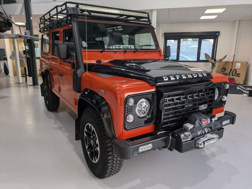 Land Rover Defender Listing Image