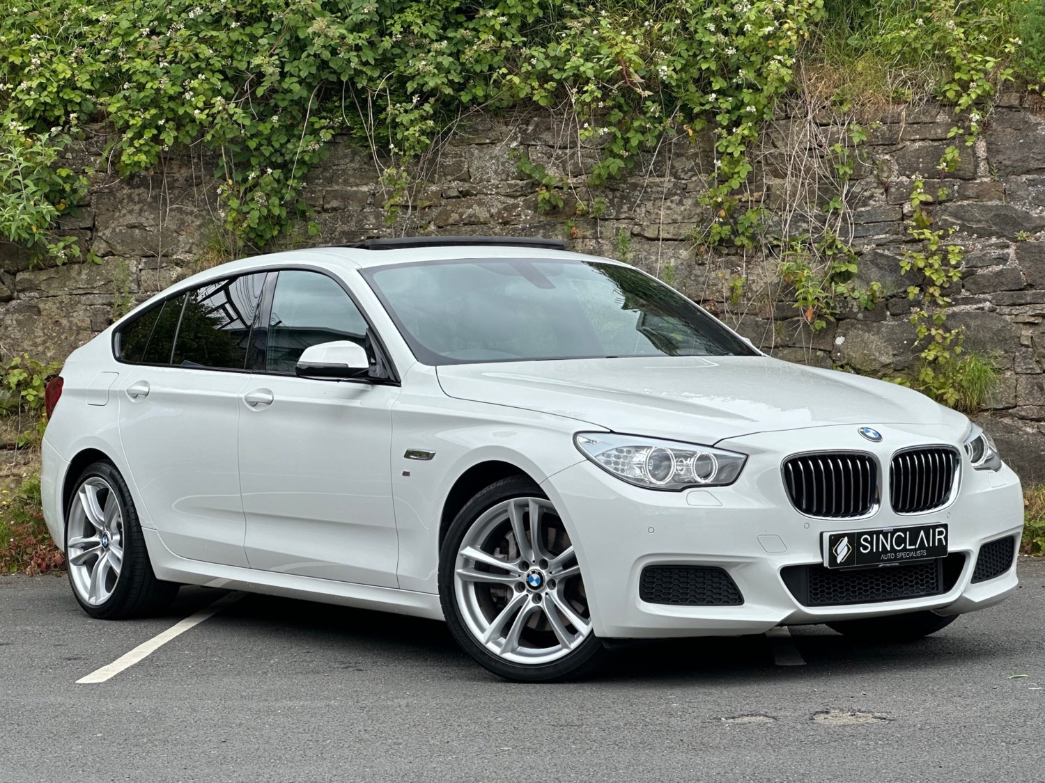 BMW 5 Series Listing Image