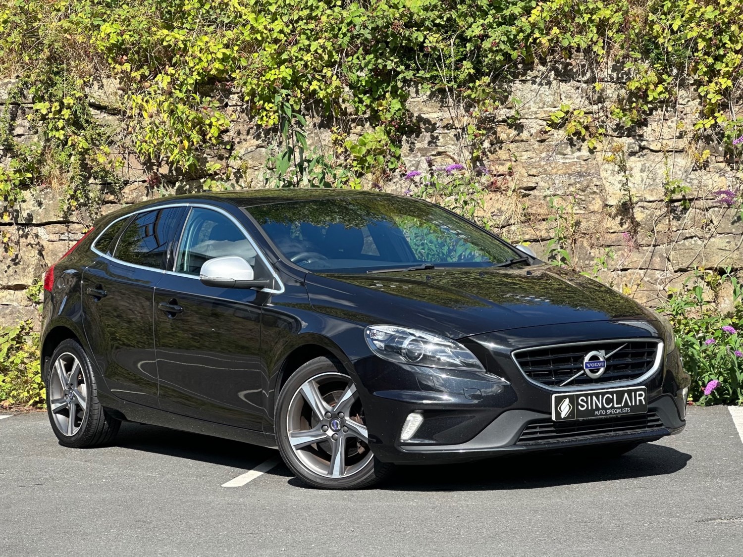 Volvo V40 Listing Image