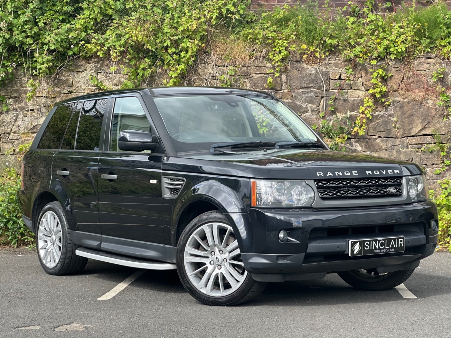 Land Rover Range Rover Sport Listing Image