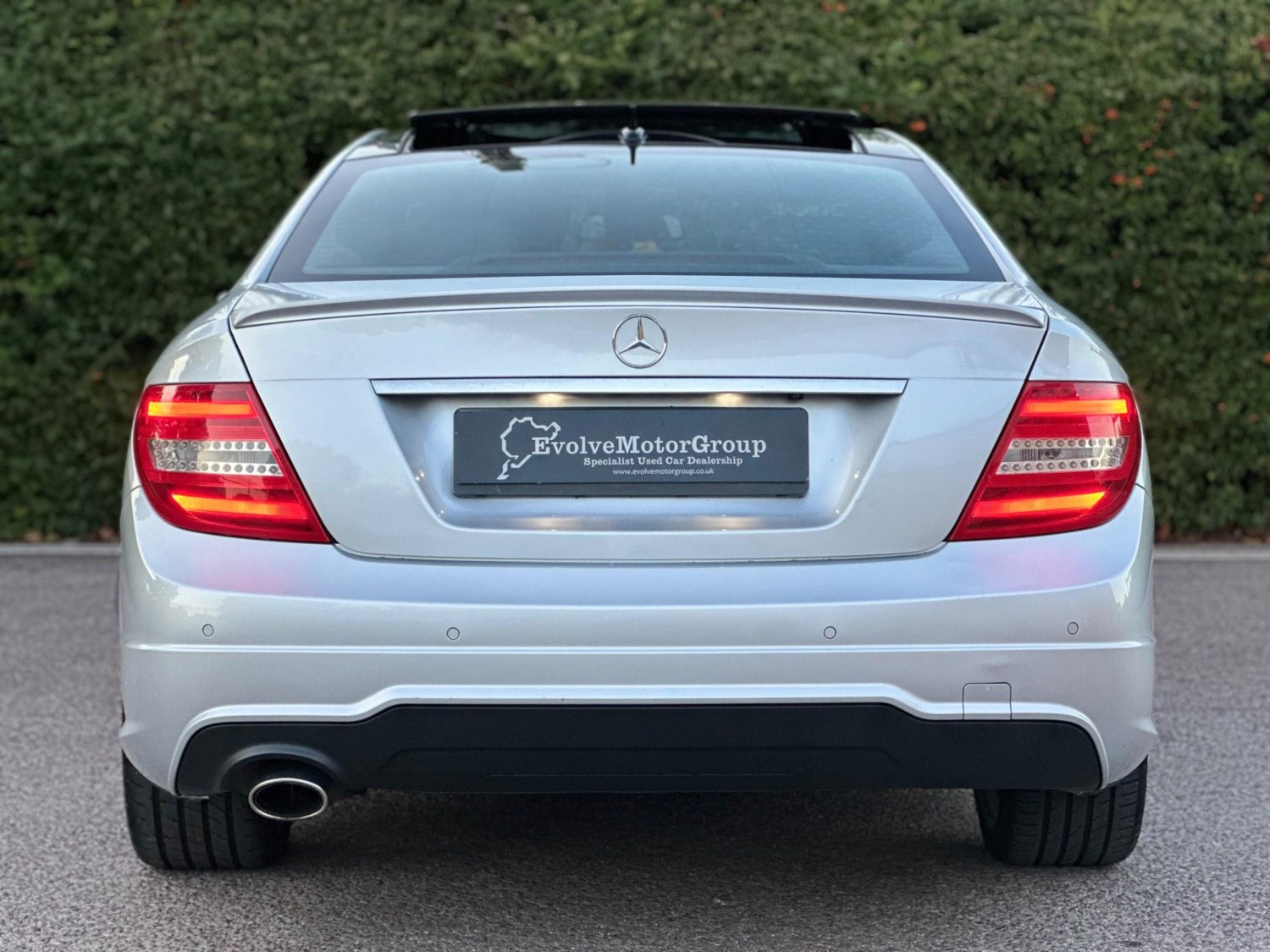 Mercedes-Benz C-Class Listing Image