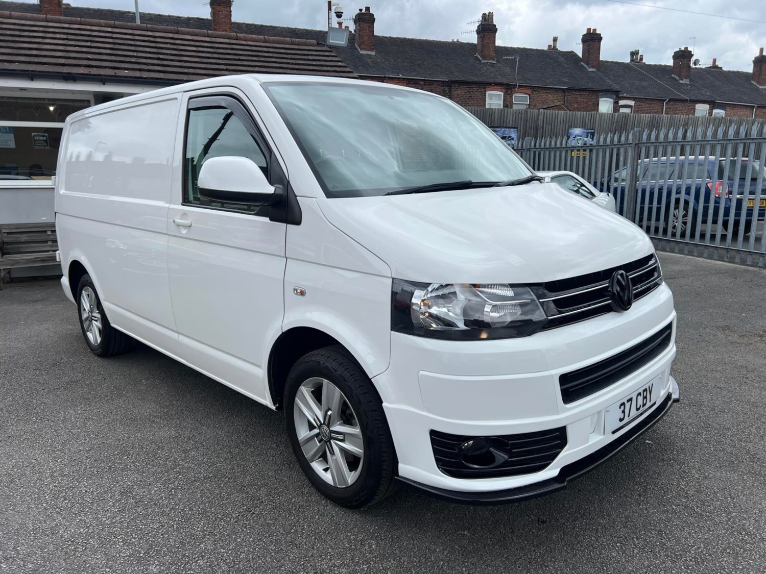 Volkswagen Transporter Listing Image