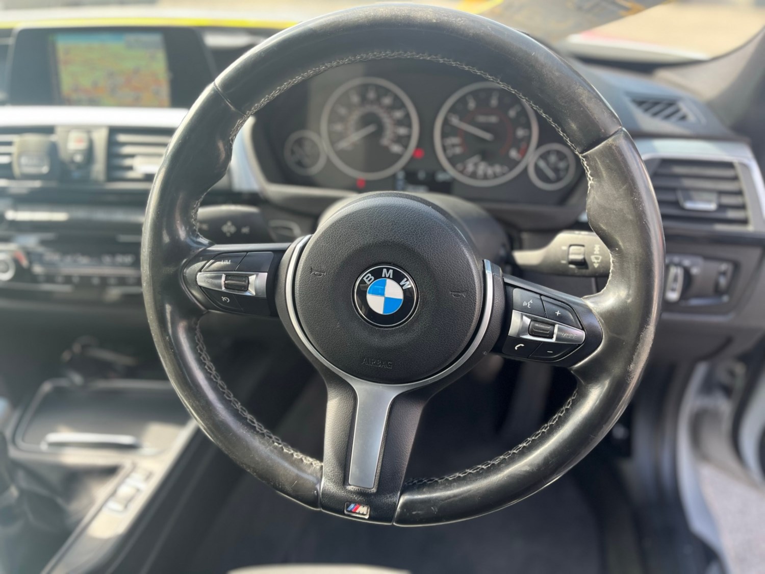 BMW 3 Series Listing Image