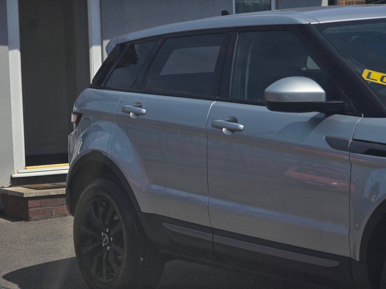 Land Rover Range Rover Evoque Listing Image