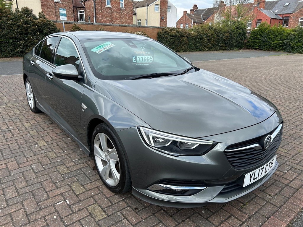 Vauxhall Insignia Listing Image