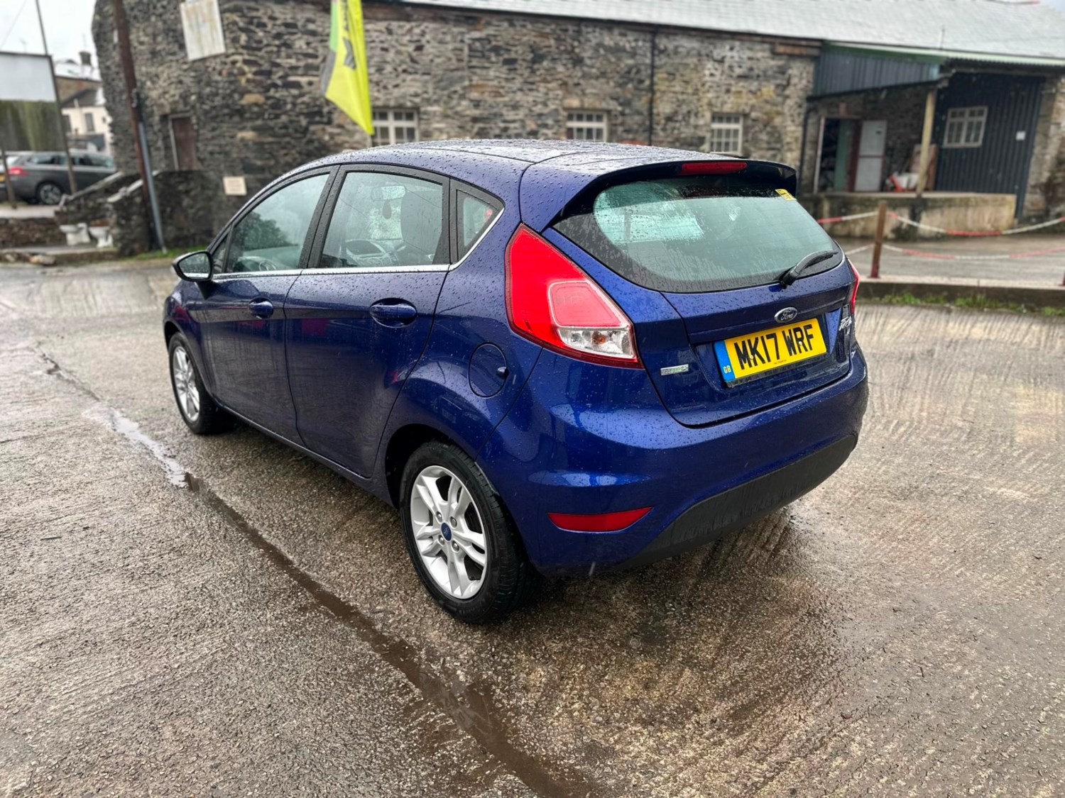 2017 (17) Ford Fiesta 1.0 EcoBoost Zetec 5dr For Sale In Launceston, Cornwall
