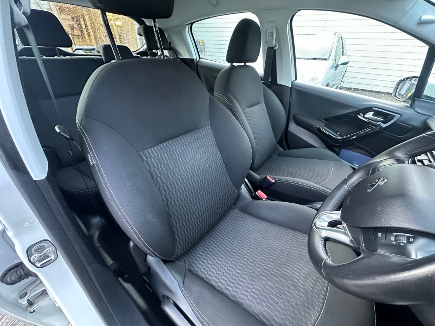 2019 (19) Peugeot 208 1.5 BlueHDi Active 5dr [5 Speed] For Sale In Launceston, Cornwall