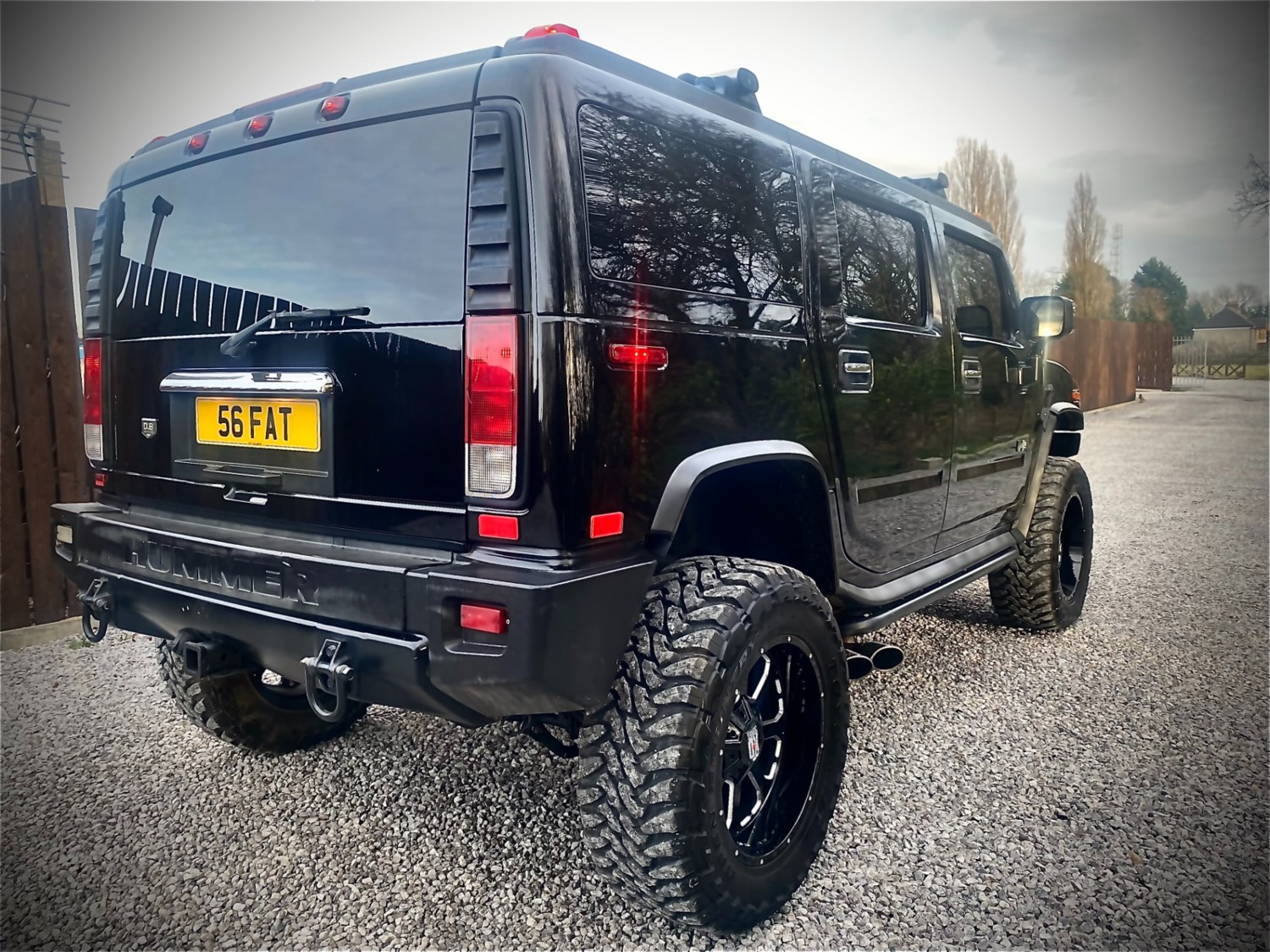 Hummer H2 Listing Image