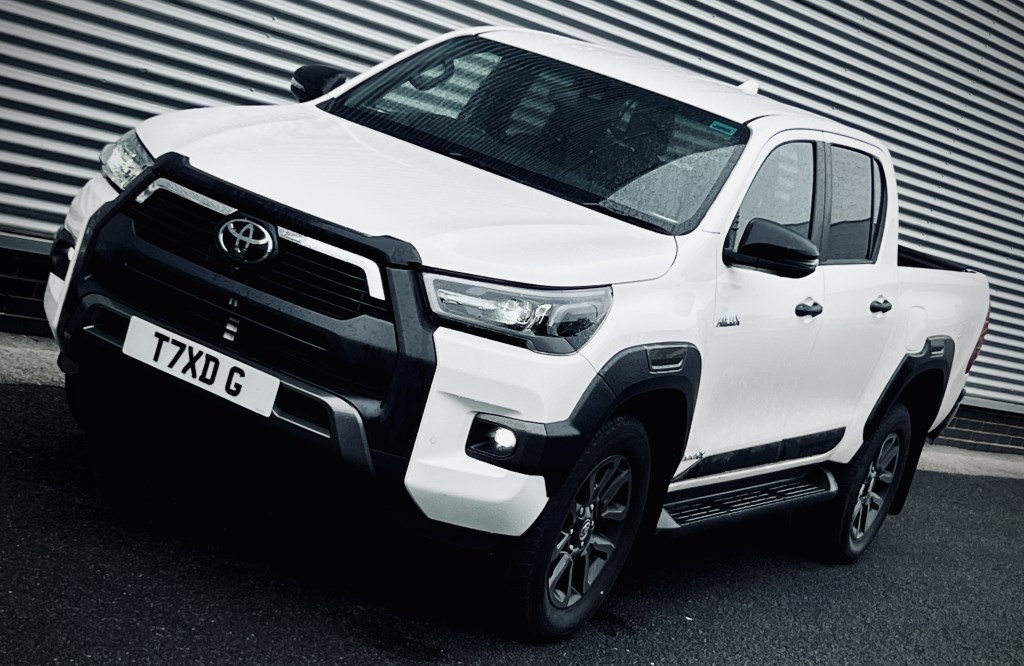 Toyota Hilux Listing Image