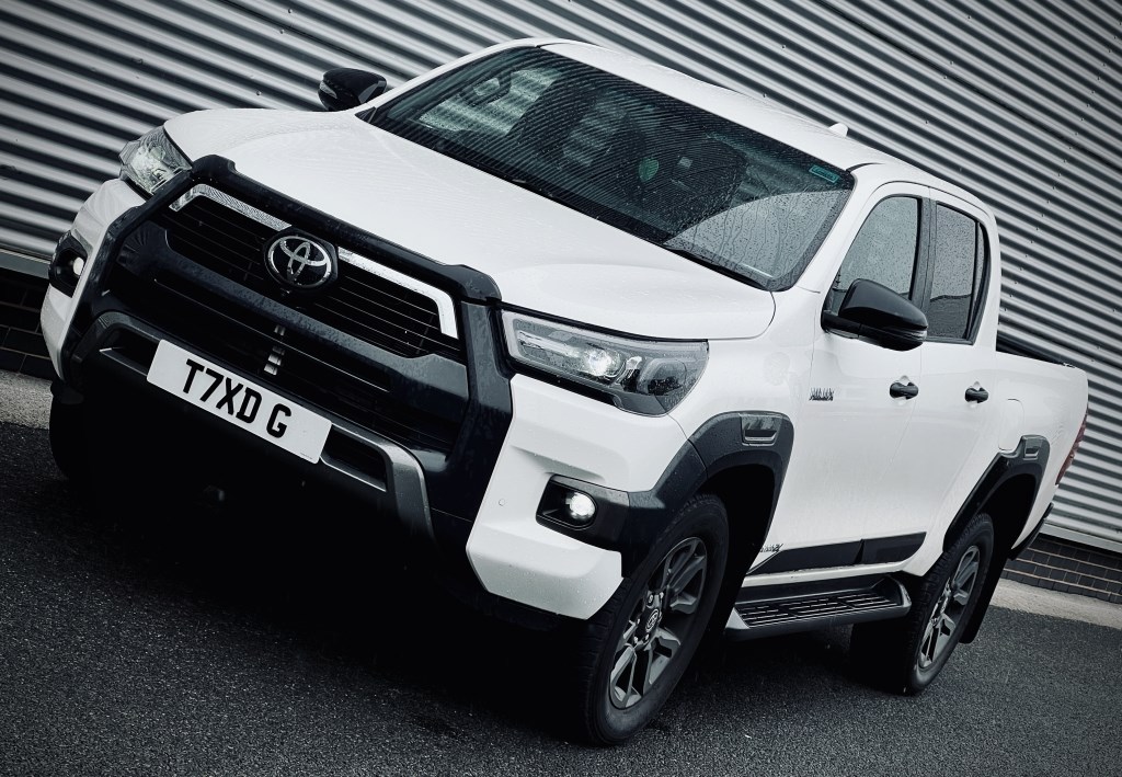 Toyota Hilux Listing Image