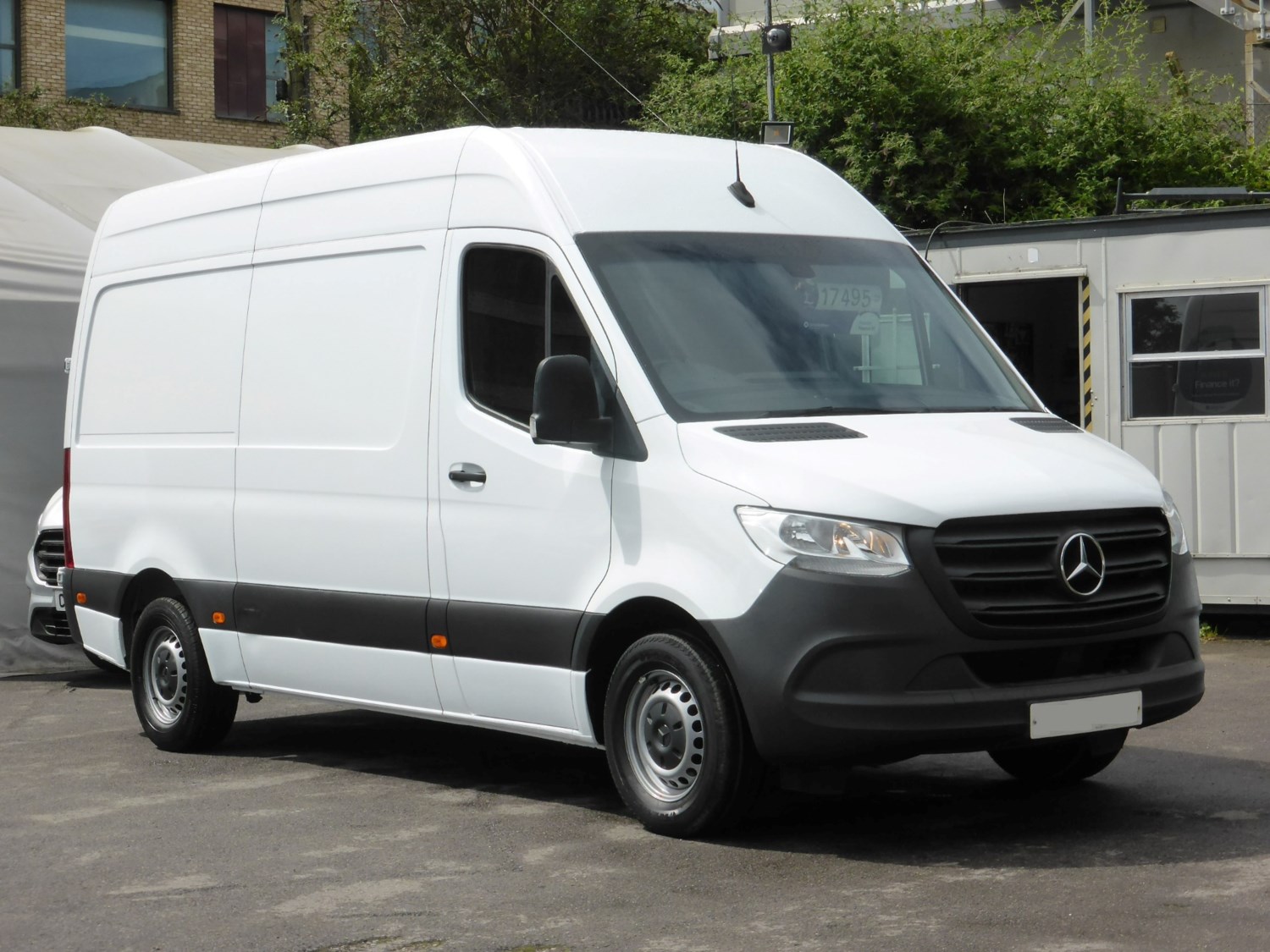 Mercedes-Benz Sprinter Listing Image