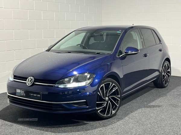 Volkswagen Golf Listing Image