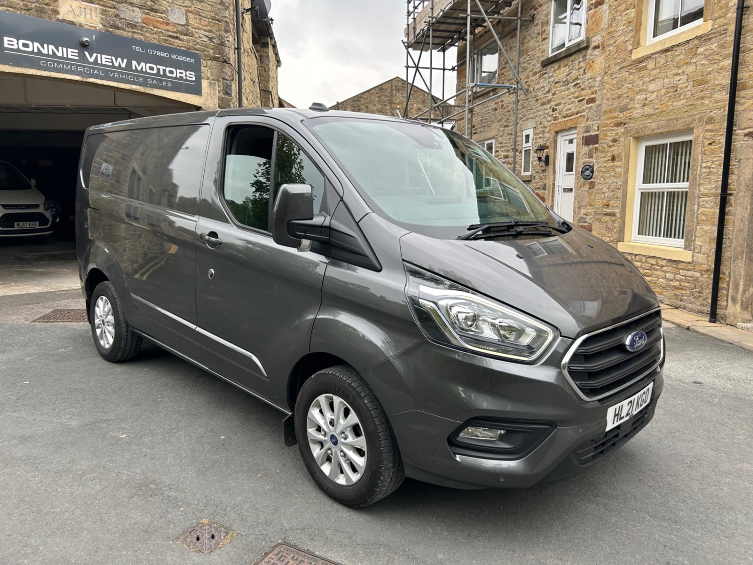 Ford Transit Custom Listing Image