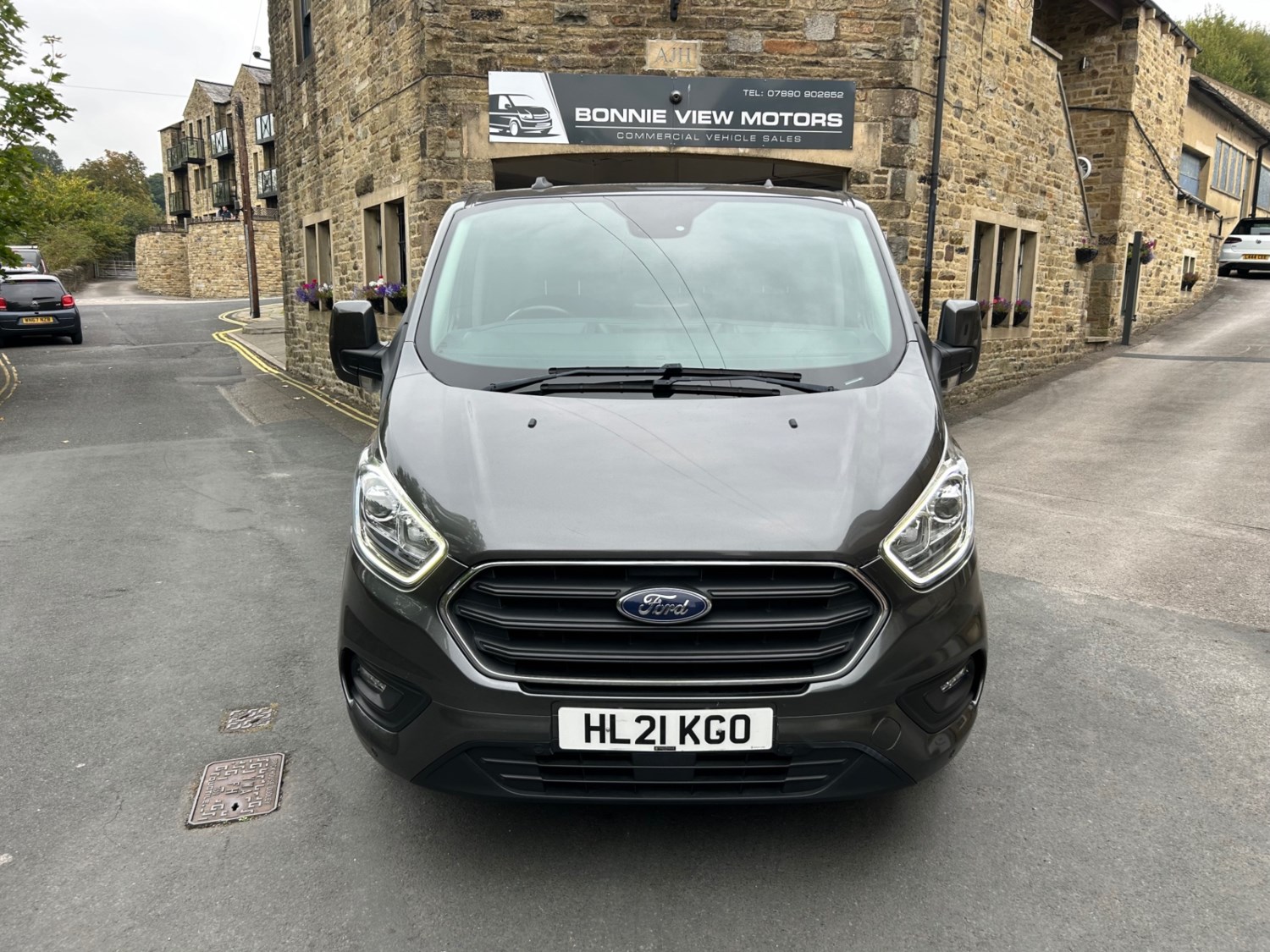 Ford Transit Custom Listing Image