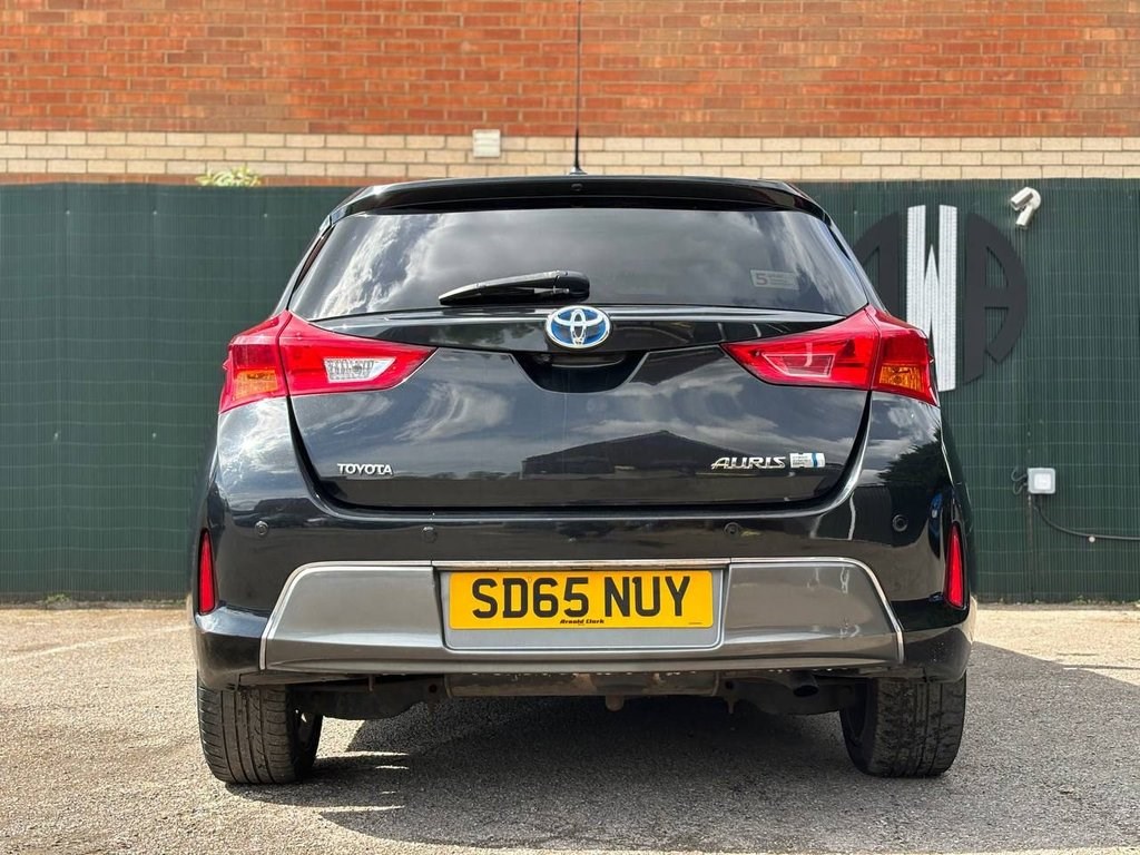 Toyota Auris Listing Image