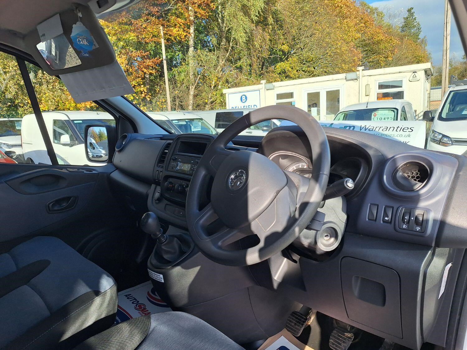 Vauxhall Vivaro Listing Image