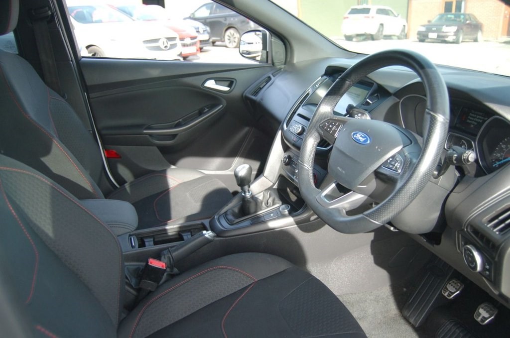 Ford Focus Listing Image