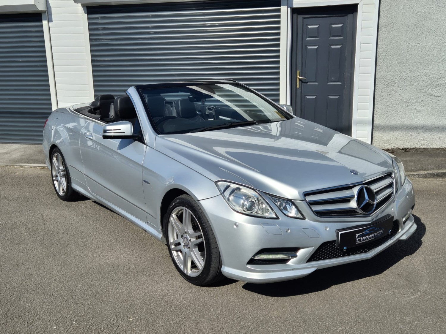 Mercedes-Benz E-Class Listing Image