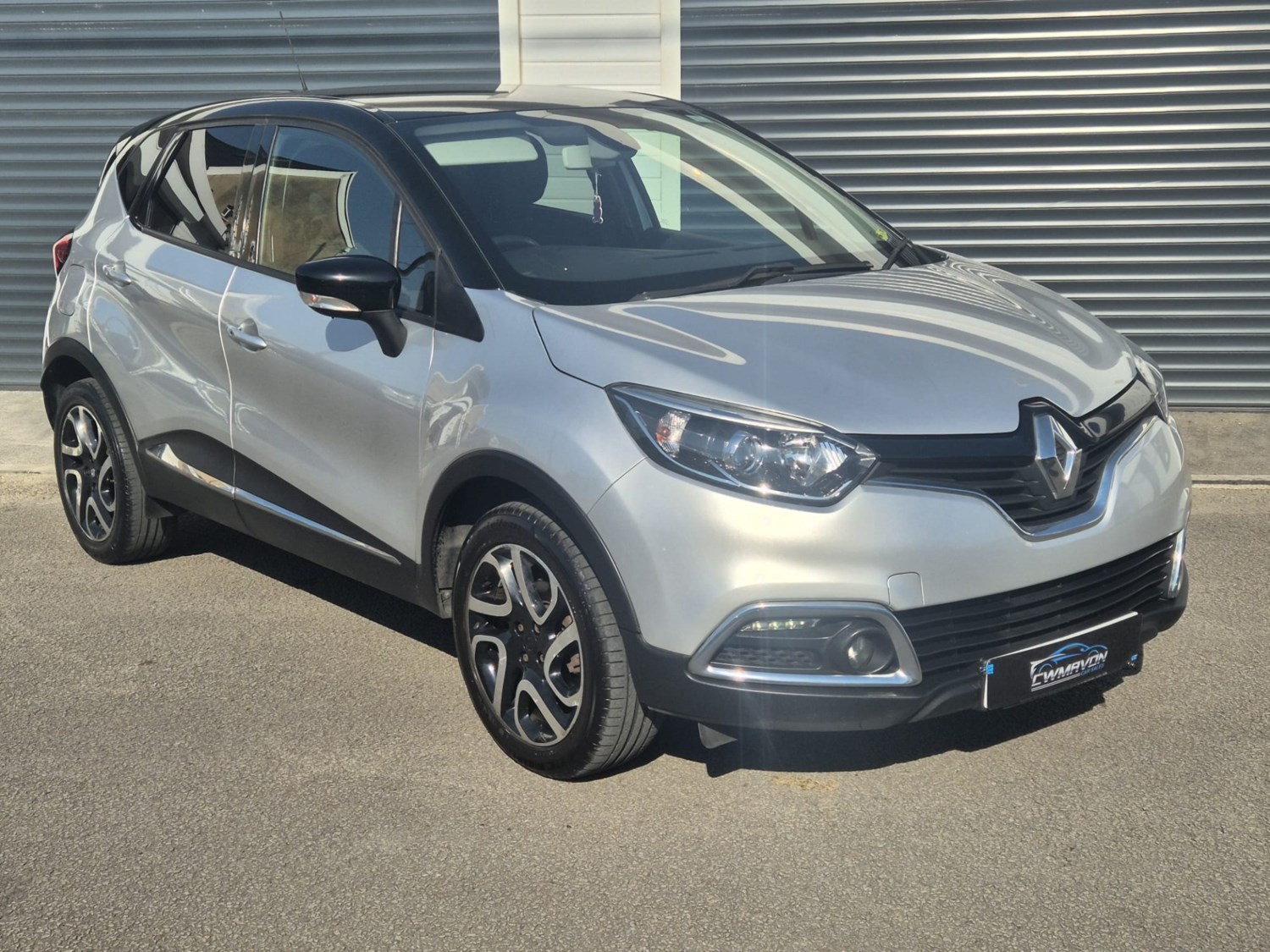 Renault Captur Listing Image