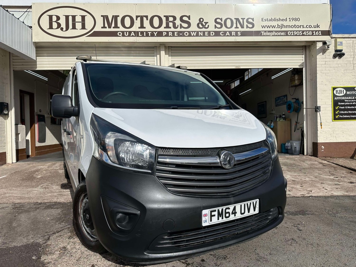 Vauxhall Vivaro Listing Image