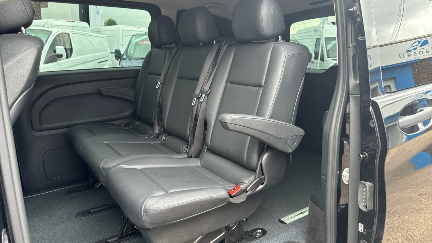 Mercedes-Benz Vito Listing Image