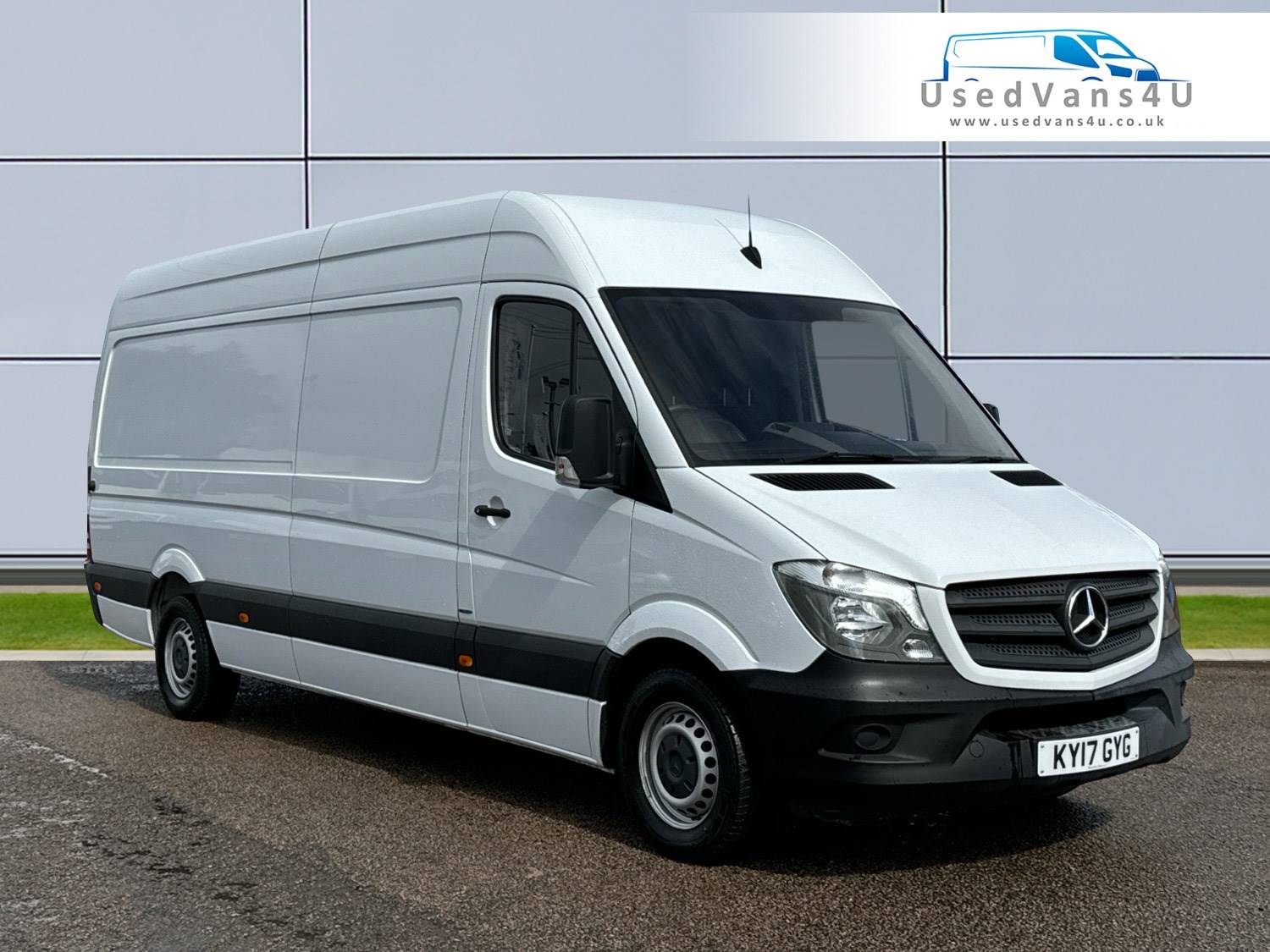 Mercedes-Benz Sprinter Listing Image