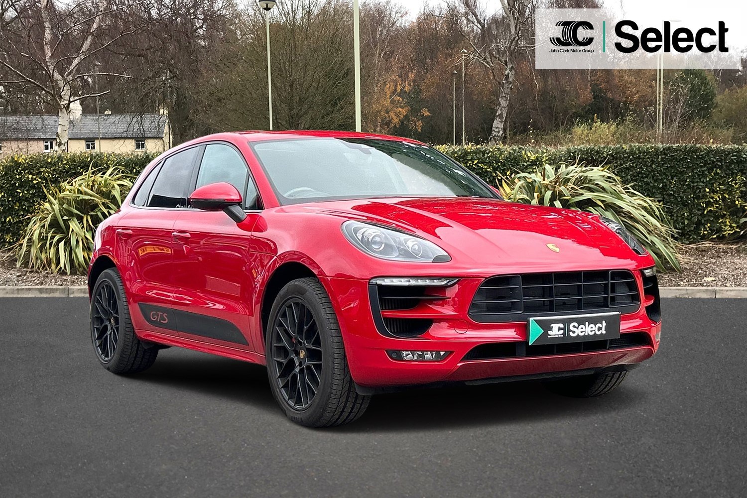 Porsche Macan Listing Image