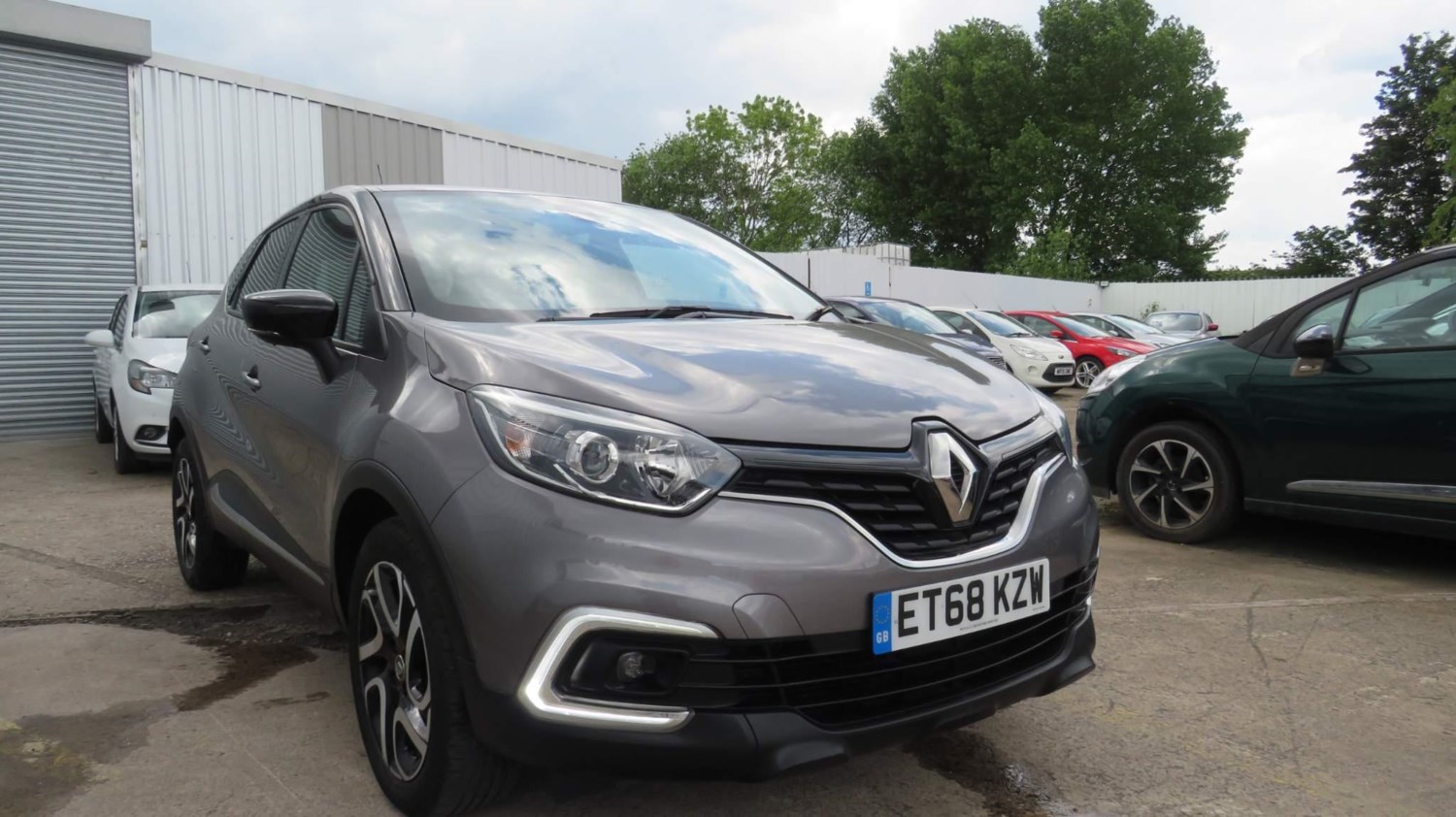 Renault Captur Listing Image