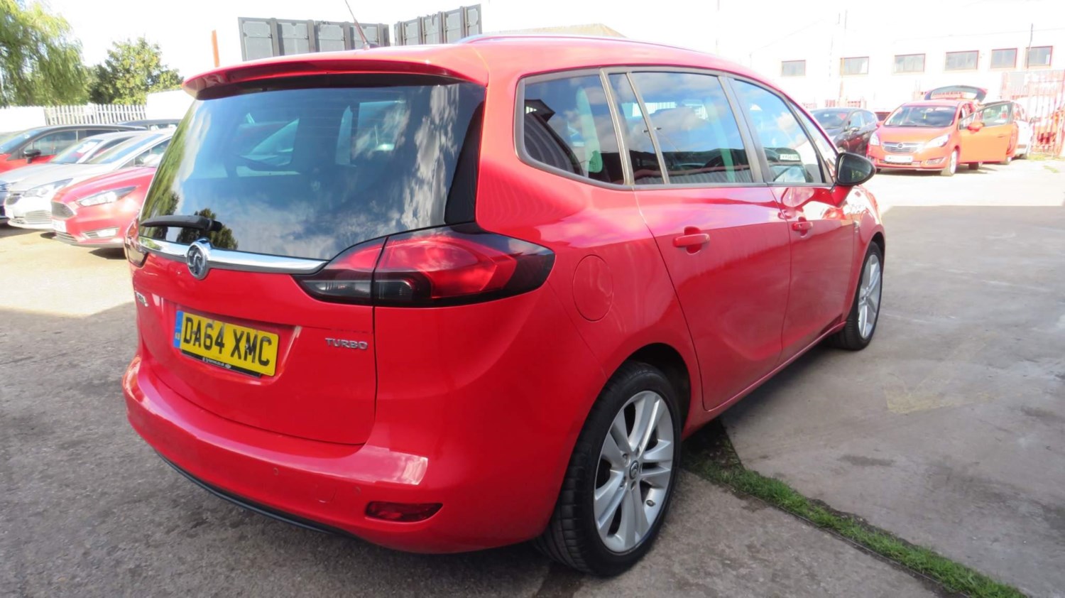 Vauxhall Zafira Tourer Listing Image