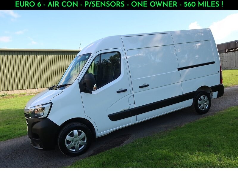 Renault Master Listing Image