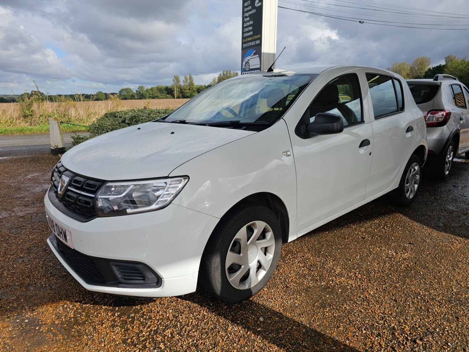 Dacia Sandero Listing Image