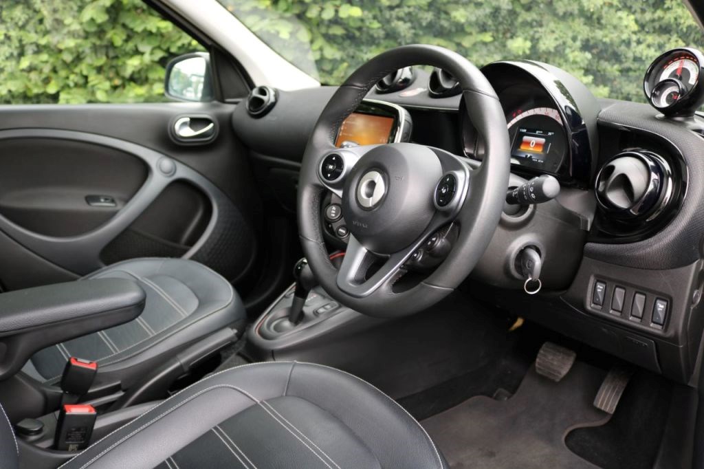 Smart forfour Listing Image