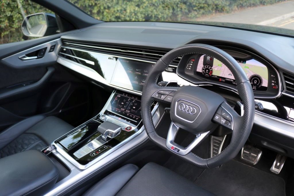 Audi RSQ8 Listing Image