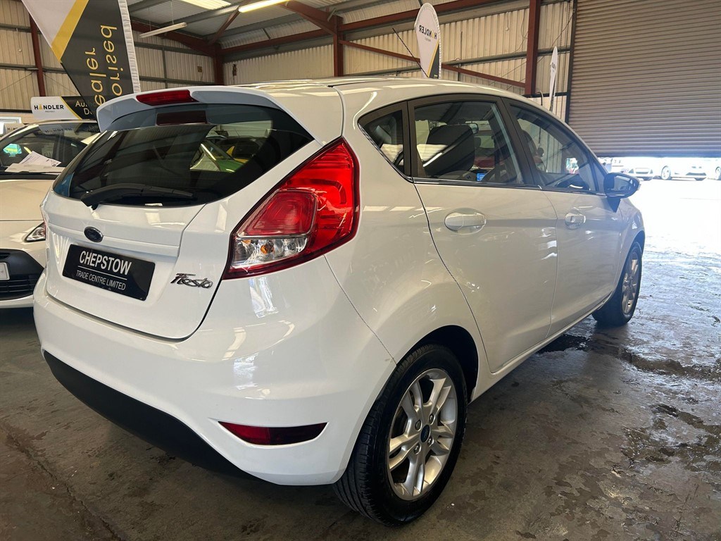 Ford Fiesta Listing Image