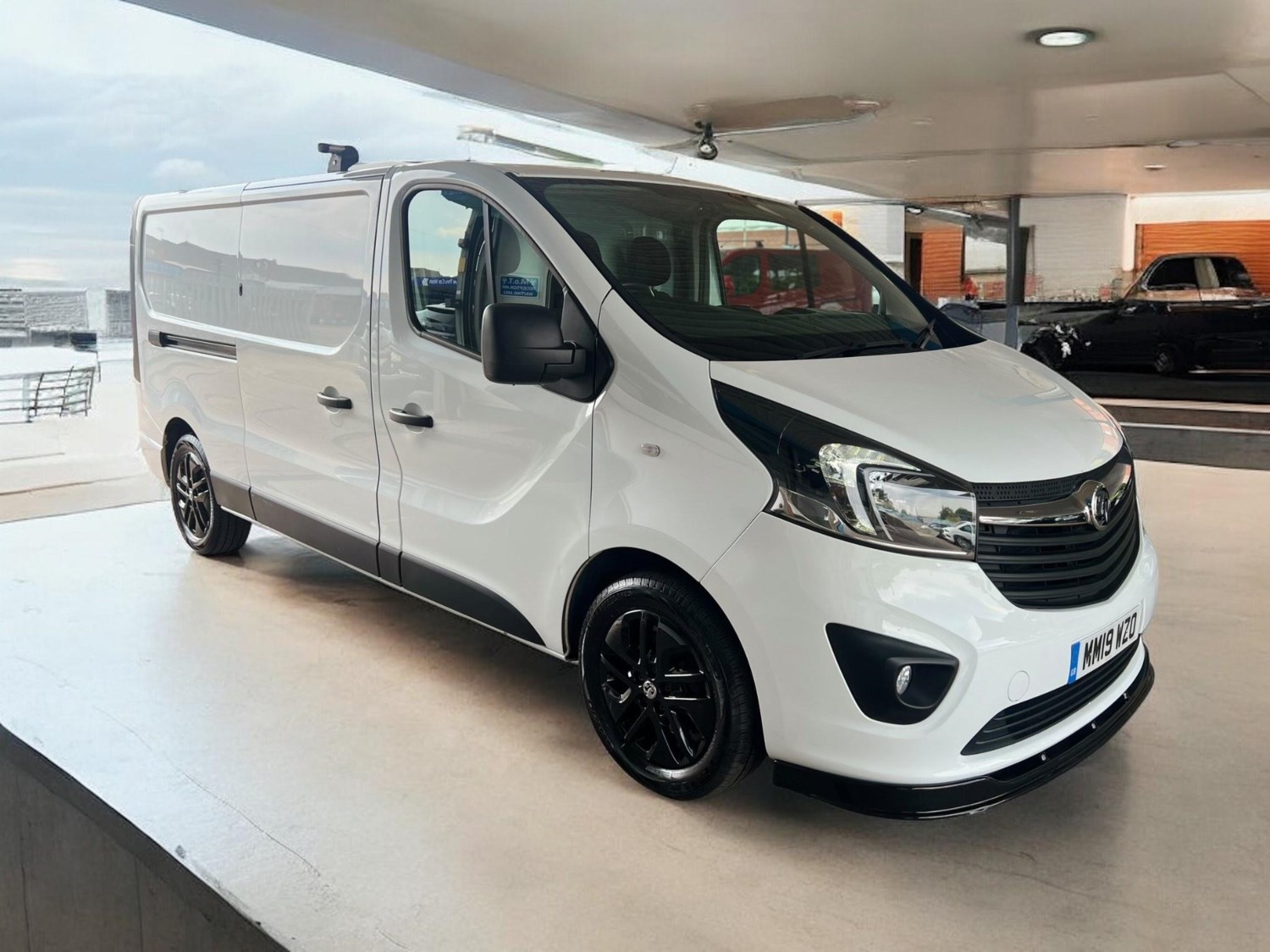 Vauxhall Vivaro Listing Image