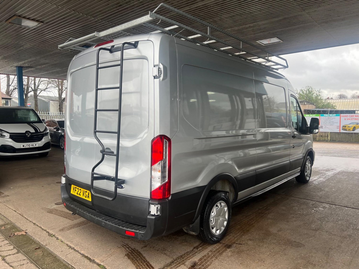 Ford Transit Listing Image