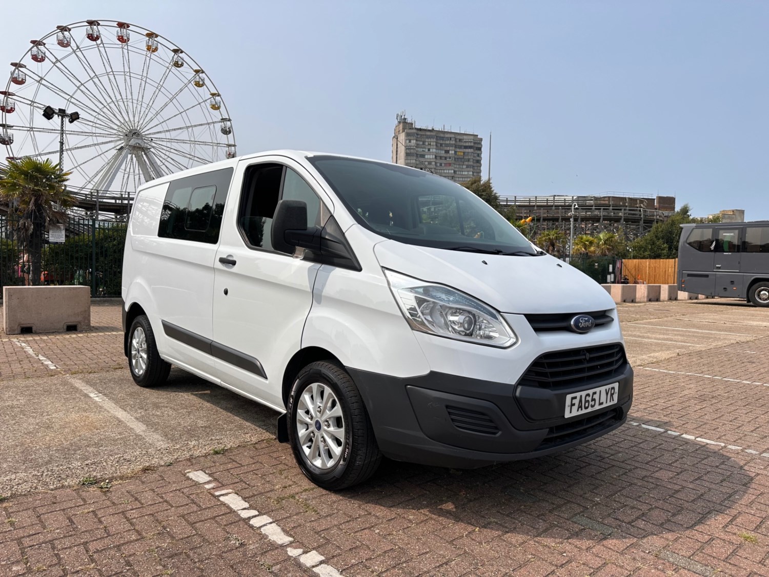 Ford Transit Custom Listing Image