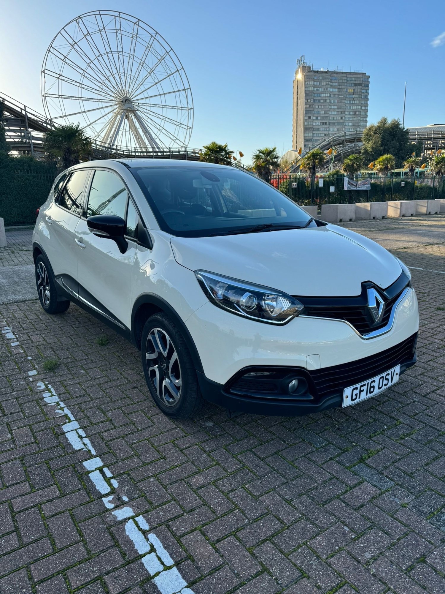 Renault Captur Listing Image