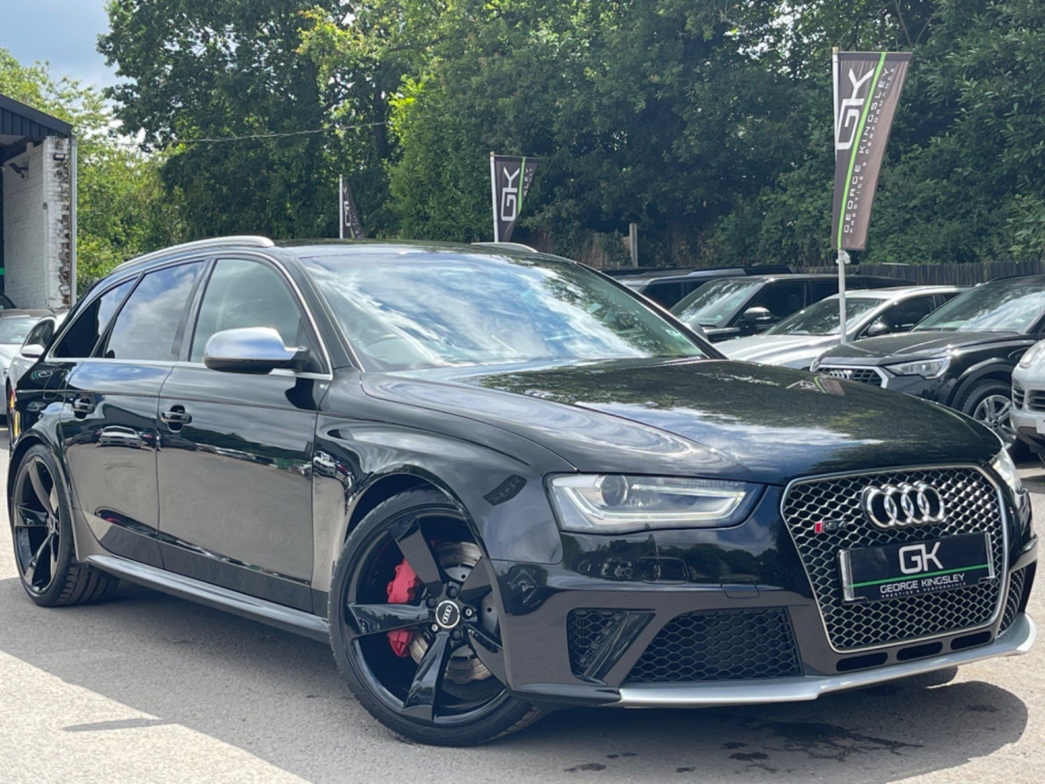 Audi RS4 Listing Image