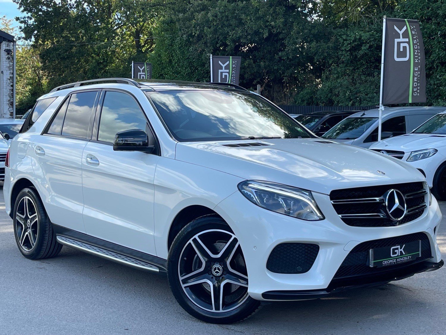 Mercedes-Benz GLE Listing Image