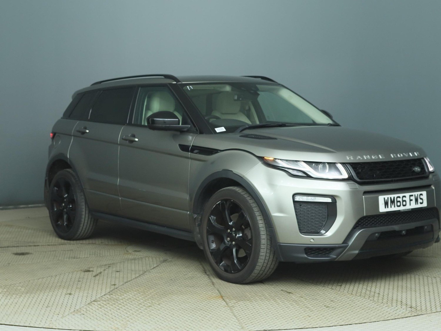 Land Rover Range Rover Evoque Listing Image